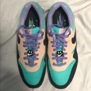 Nike Air Max 1 size 9.5